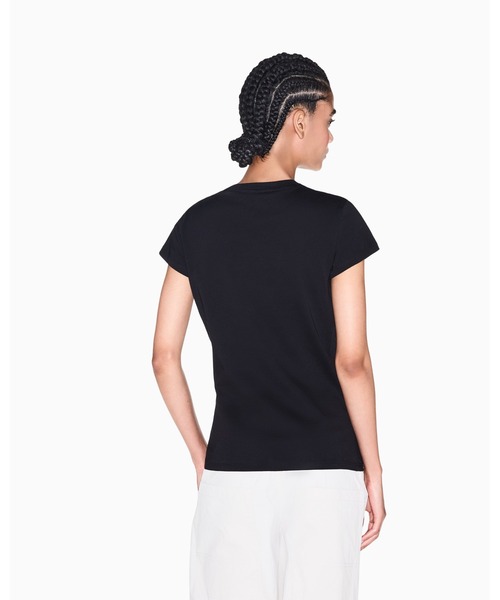ARMANI EXCHANGE(アルマーニエクスチェンジ)の「【A|X アルマーニ エクスチェンジ】<ZOZO限定>ブリングAXロゴ 半袖VネックTシャツ/SLIM(Tシャツ/カットソー・レディース・ホワイト/ブラック・SMALL/X-SMALL/X-LARGE/MEDIUM/LARGE)」の4枚目の写真