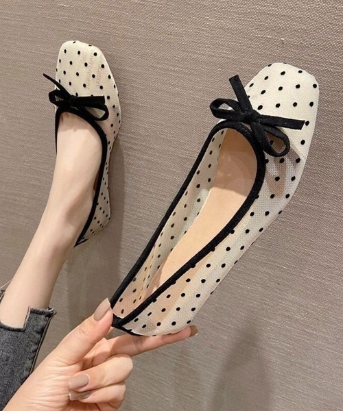 Miniministore(ミニミニストア)の「ドットバレエパンプスリボンシアーシューズ(パンプス・レディース・ブラック系1/アイボリー系2/ブラック系2/アイボリー系1・23.0cm/22.5cm/24.5cm/24.0cm/23.5cm)」の4枚目の写真