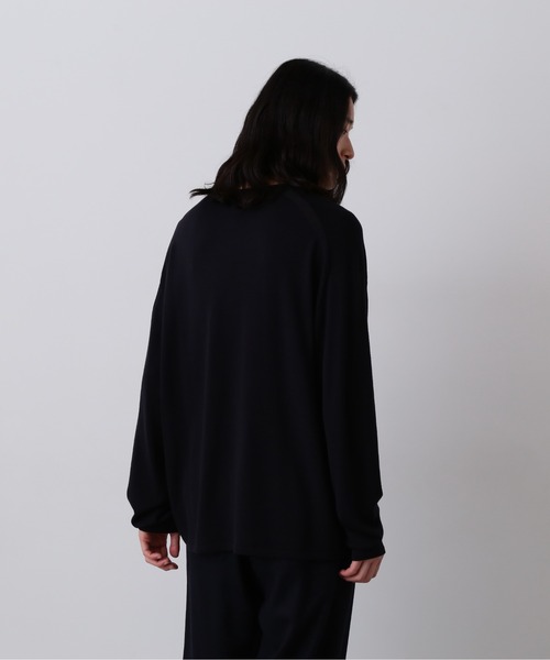 YLEVE(イレーヴ)の「YLEVE / SUPERFINE 120’S WOOL KNIT PULL OVER(ニット/セーター・メンズ・グレー/ネイビー・5)」の6枚目の写真