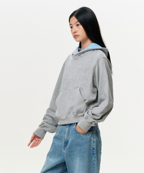 ERA(エラ)の「UNISEX ERA COLOR LAYERED HOODIE - MELANGE GRAY(パーカー・レディース・その他・SMALL/MEDIUM/LARGE)」の3枚目の写真