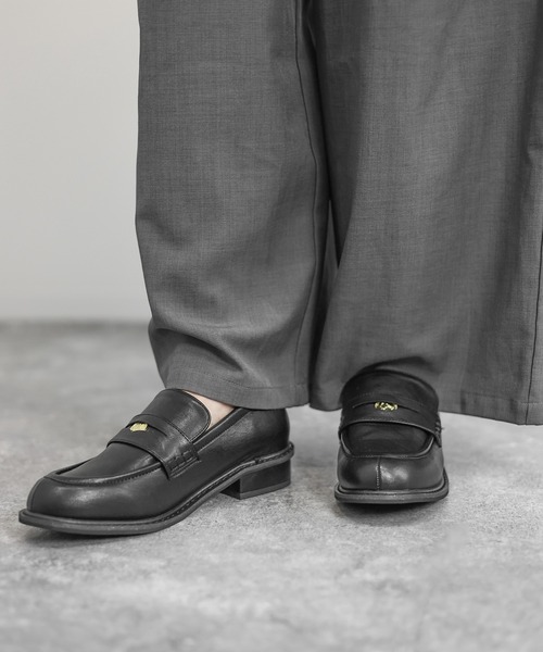 SOROTTO(ソロット)の「クラシカルコインローファー(ローファー・レディース・その他1/ブラック・22.5cm/24.0cm/23.5cm/23.0cm/24.5cm)」の7枚目の写真