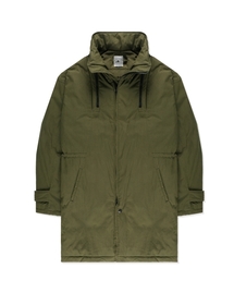 FORMLICH（ポムリッシュ）の「HIDDEN HOOD PARKA / KHAKI（ダウンジャケット/コート）」