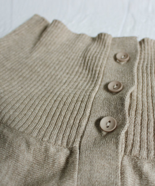 antiqua(アンティカ)の「2WAYカーディガン(カーディガン/ボレロ・レディース・ブラック/ベージュ/パープル/レッド・FREE)」の5枚目の写真