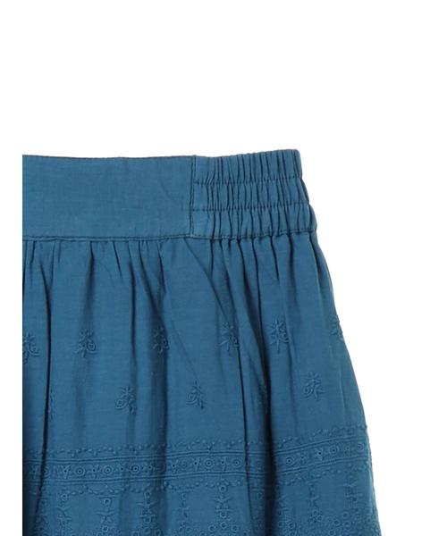 AMERICAN HOLIC（アメリカンホリック）の「・総刺繍レース切替ロングスカート（スカート・レディース・オフホワイト/ブラック/モカ/ブルー・FREE）」の7枚目の写真