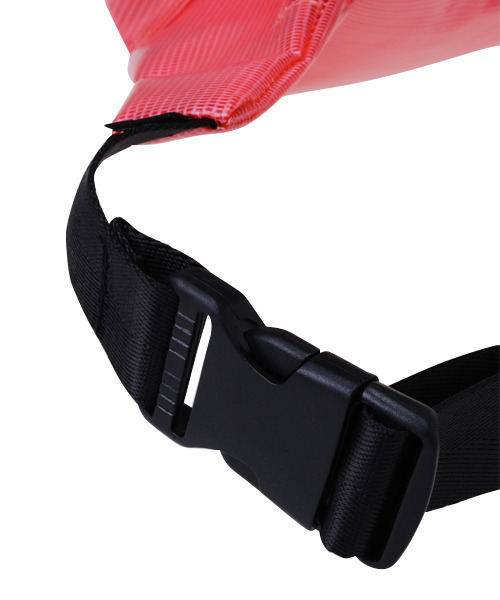 Candy Stripper（キャンディストリッパー）の「CND VINYL WAIST ポーチ（ボディバッグ/ウエストポーチ・レディース・ブラック/ピンク/クリア・FREE）」の13枚目の写真