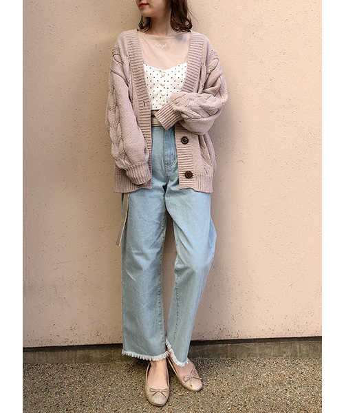 one after another NICE CLAUP（ワンアフターアナザーナイスクラップ）の「ゆったりケーブルニットカーディガン（カーディガン/ボレロ・レディース・オフホワイト/ベージュ/パープル・FREE）」の19枚目の写真