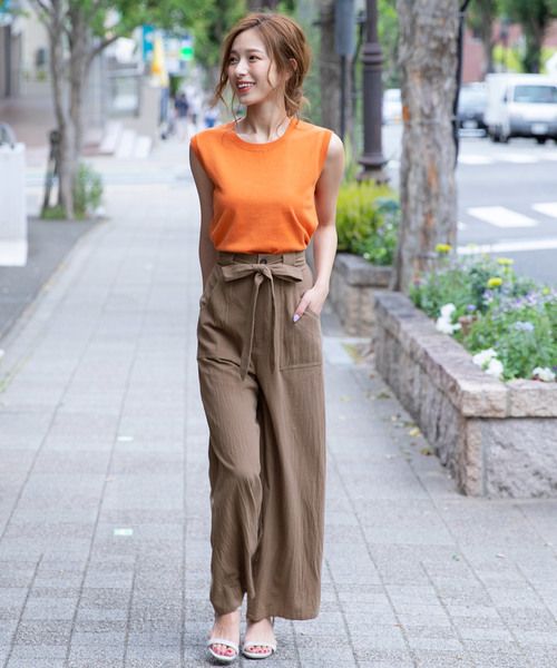 KOBE LETTUCE（コウベレタス）の「リネンタッチコットンイージーワイドパンツ【セットアップOK】（その他パンツ・レディース・オフホワイト/ライトベージュ/カーキ/マスタード/ネイビー/ストライプ/ブラック/ブラウン/オレンジ/ベージュ系その他・FREE/L/M）」の16枚目の写真