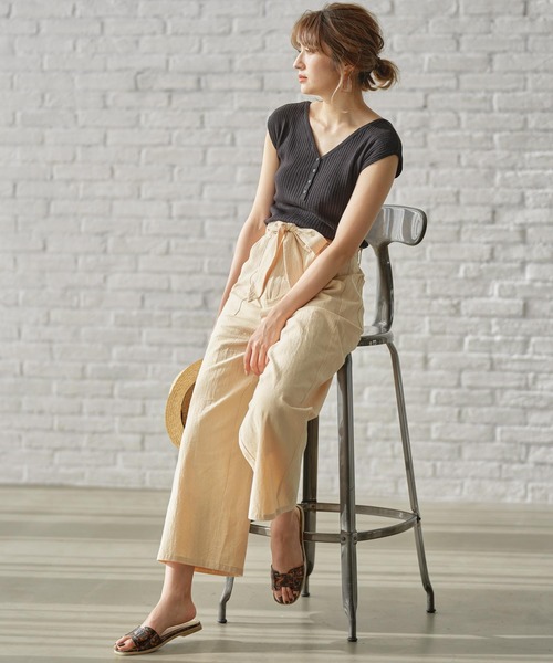 KOBE LETTUCE（コウベレタス）の「リネンタッチコットンイージーワイドパンツ【セットアップOK】（その他パンツ・レディース・オフホワイト/ライトベージュ/カーキ/マスタード/ネイビー/ストライプ/ブラック/ブラウン/オレンジ/ベージュ系その他・FREE/L/M）」の19枚目の写真