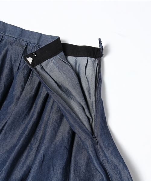 UNITED ARROWS(ユナイテッドアローズ)の「UAW TEN デニム ギャザースカート ◆(スカート・レディース・ネイビー/ライトブルー・36/38/40)」の7枚目の写真