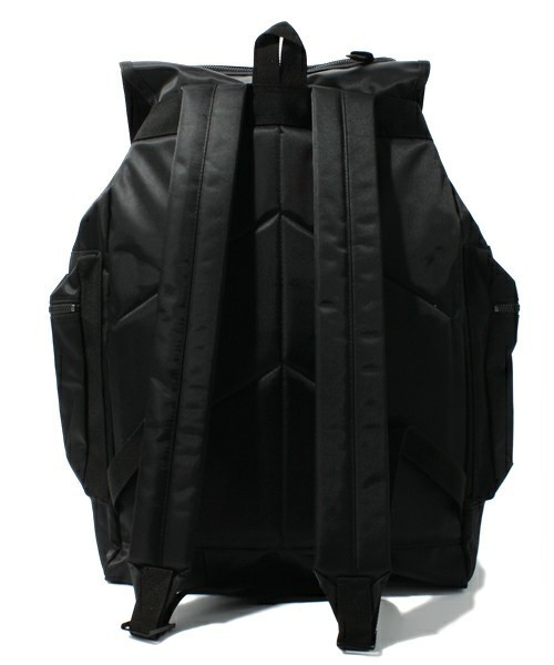 603（ロクマルサン）の「603 バイカラーナイロンリュック（バックパック/リュック・メンズ・ブラック・FREE）」の8枚目の写真