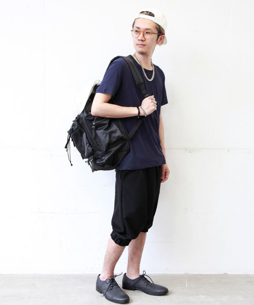 603（ロクマルサン）の「603 バイカラーナイロンリュック（バックパック/リュック・メンズ・ブラック・FREE）」の2枚目の写真