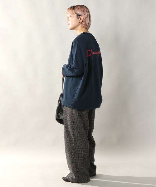 Champion（チャンピオン）の「Champion チャンピオン ビッグシルエットクルースウェット（スウェット・レディース・ホワイト/グレー/ブラック/ネイビー・S/L/M）」の19枚目の写真