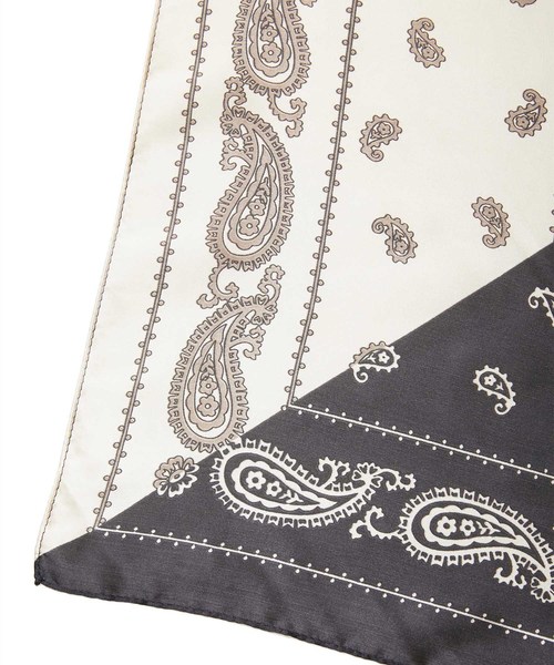 fifth（フィフス）の「バイカラーペイズリープリントスカーフ（バンダナ/スカーフ・レディース・その他2・FREE）」の2枚目の写真