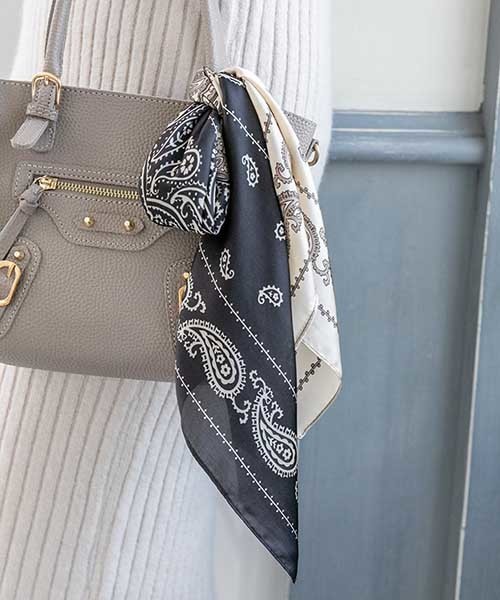 fifth（フィフス）の「バイカラーペイズリープリントスカーフ（バンダナ/スカーフ・レディース・その他2・FREE）」の6枚目の写真