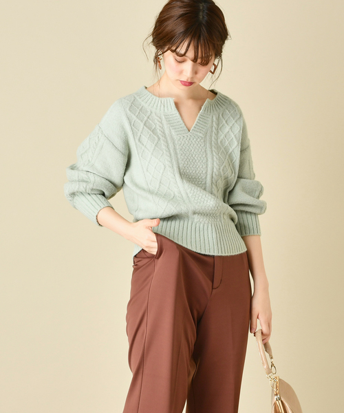 natural couture(ナチュラルクチュール)の「もちもちブークレーケーブルキーネック/セットアップ(ニット/セーター・レディース・アイボリー/ミント/ボルドー/モカ/ラベンダー/ピンクベージュ・FREE)」の4枚目の写真