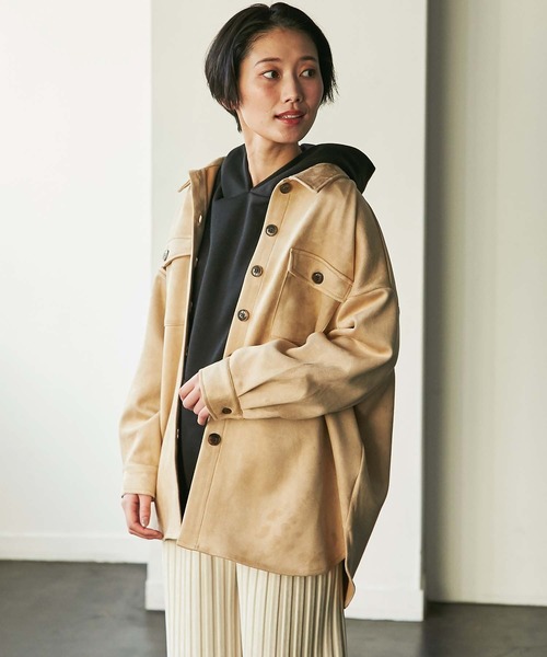 GeeRA（ジーラ）の「カットスエードＣＰＯジャケット（その他アウター・レディース・ベージュ/グレー・MEDIUM/LARGE/X-LARGE）」の2枚目の写真