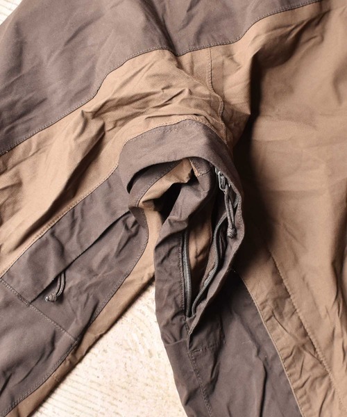 THE NORTH FACE（ザノースフェイス）の「【ヴィンテージ古着】THE NORTH FACE/ザ ノースフェイス "HyVENT" ナイロンジャケット（ナイロンジャケット・メンズ・ブラウン・SMALL）」の4枚目の写真