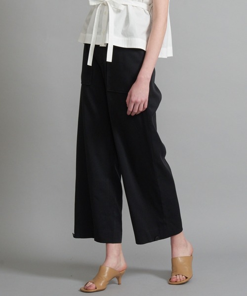 FEMMENT（ファモン）の「【FEMMENT(ファモン)】トリアセデニムカラーベイカーパンツ/カラーパンツ（その他パンツ・レディース・ブラック/ベージュ/オレンジ・1/2）」の2枚目の写真