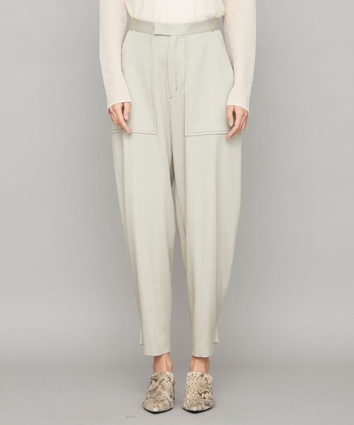 FEMMENT（ファモン）の「【FEMMENT(ファモン)】トリアセデニムカラーベイカーパンツ/カラーパンツ（その他パンツ・レディース・ブラック/ベージュ/オレンジ・1/2）」の11枚目の写真