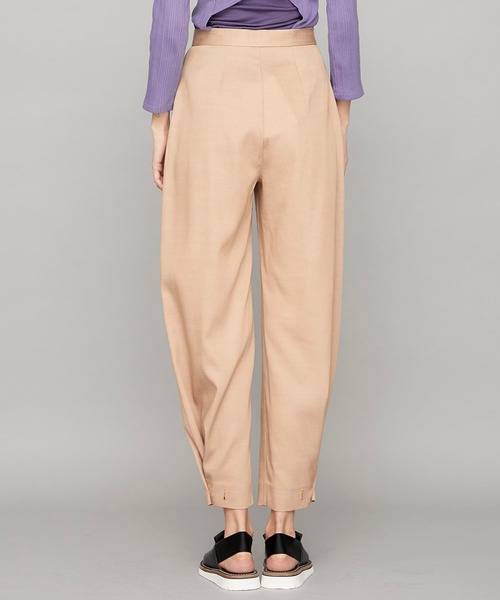 FEMMENT（ファモン）の「【FEMMENT(ファモン)】トリアセデニムカラーベイカーパンツ/カラーパンツ（その他パンツ・レディース・ブラック/ベージュ/オレンジ・1/2）」の16枚目の写真