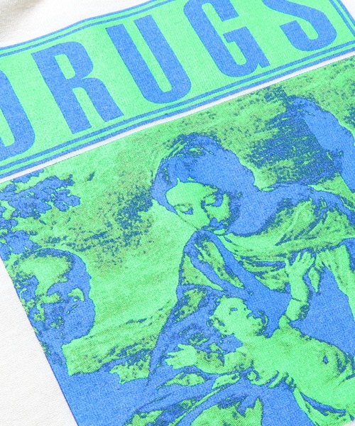 PLEASURES(プレジャー)の「PLEASURES/プレジャーズ DRUGS HELP T-SHIRT 半袖Tシャツ(Tシャツ/カットソー・メンズ・ブラック/ブルー/クリーム・M/L/XL)」の11枚目の写真