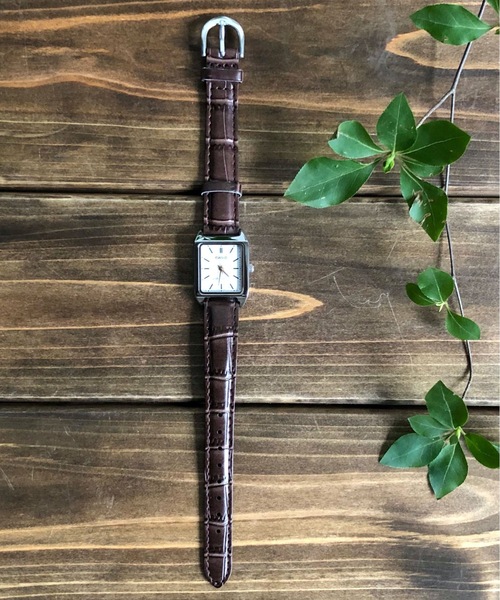 CASIO（カシオ）の「CASIO: カシオ  角型レザー  クォーツ スタンダードアナログ レザーベルト  LTP-V007L（アナログ腕時計・レディース・ブラウン系その他3/ブラウン系その他/ブラウン/ブラウン系その他2/ブラック/ブラック系その他/ブラック系その他2・FREE）」の19枚目の写真