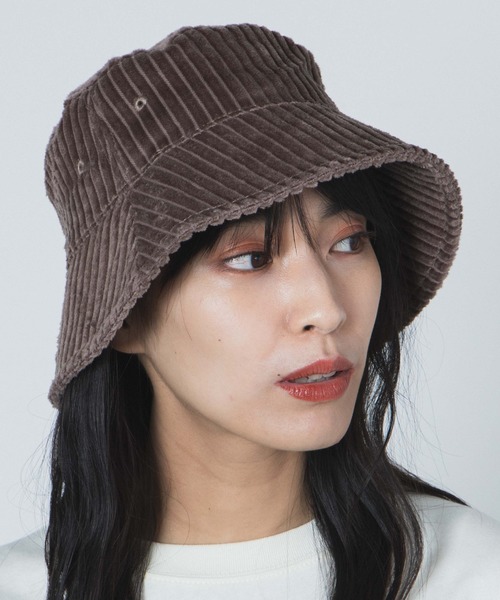 WEGO（ウィゴー）の「WEGO/コーデュロイバケットハット（ハット・レディース・ベージュ/ブラック/ブラウン/グレー/オフホワイト・FREE）」の4枚目の写真