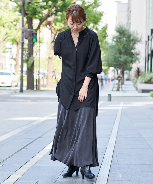 DouDou（ドゥドゥ）の「キュプラ混フレアスカート（スカート・レディース・ブラック/ブラウン/グレイッシュベージュ・FREE）」の5枚目の写真