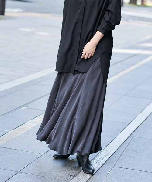 DouDou（ドゥドゥ）の「キュプラ混フレアスカート（スカート・レディース・ブラック/ブラウン/グレイッシュベージュ・FREE）」の14枚目の写真