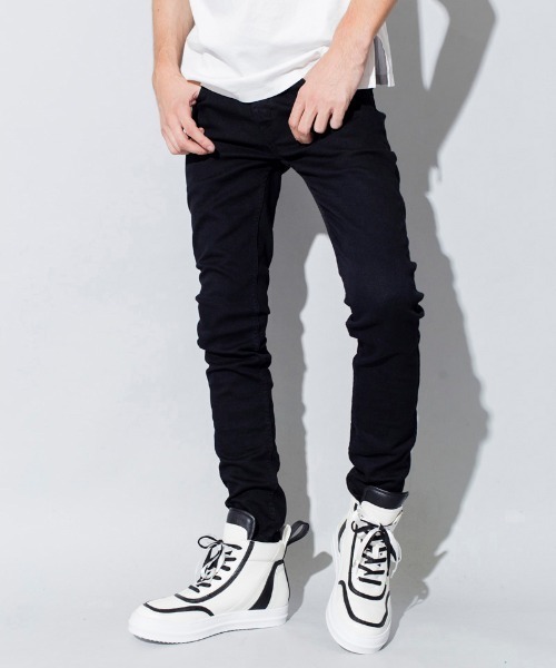 NO ID.(ノーアイディ)の「mko9436-レイヤードハイカットスニーカー(スニーカー・メンズ・ホワイト/ワイン/ブラック・40/42/44)」の8枚目の写真