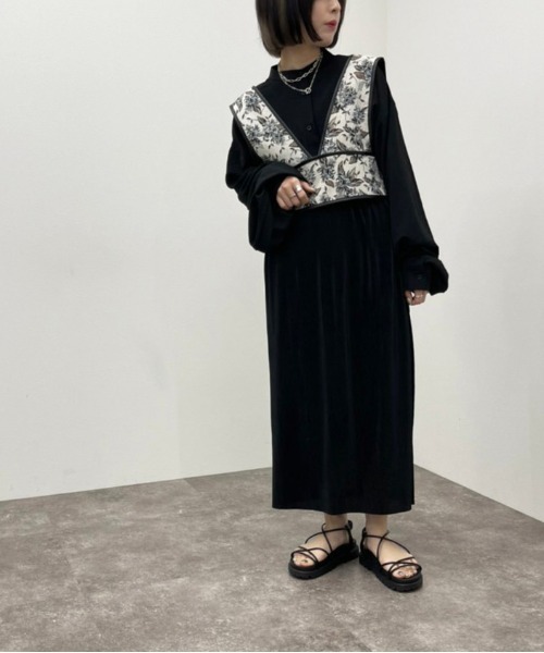 apres jour mignon（アプレジュールミニョン）の「プリーツナロースカート【ZOZOTOWN限定アイテム】（スカート・レディース・ダークブラウン/ブラック/グリーン・X-LARGE/フリー）」の7枚目の写真