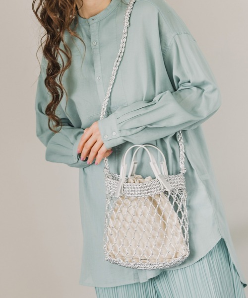 niko and...（ニコアンド）の「オリジナルメッシュ編み2WAYトートバッグS（トートバッグ・レディース・ブラック/オフホワイト/ライトグリーン/ナチュラル/グレー/ラベンダー・0）」の4枚目の写真