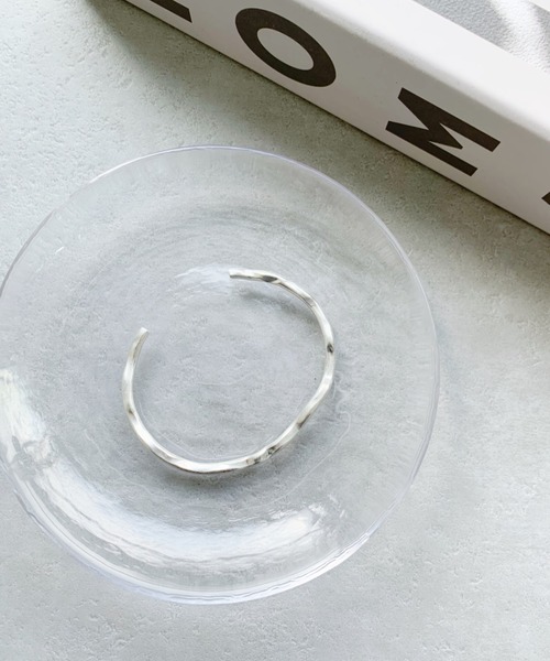 iso(イソ)の「アソートナローメタルバングル(バングル/リストバンド・レディース・その他1/その他2/その他3/その他4・FREE)」の13枚目の写真