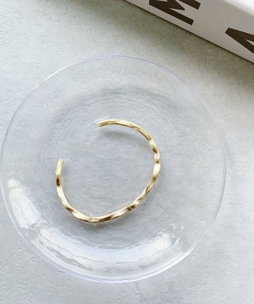 iso(イソ)の「アソートナローメタルバングル(バングル/リストバンド・レディース・その他1/その他2/その他3/その他4・FREE)」の16枚目の写真