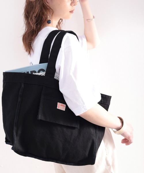 Java（ジャバ）の「《JaVaジャバ コラボ》リサイクルコットン100％。A5ファイルも入る！デイリーに使える、キャンバストートBAG（トートバッグ・レディース・ブラック/ナチュラル・ONE SIZE）」の2枚目の写真