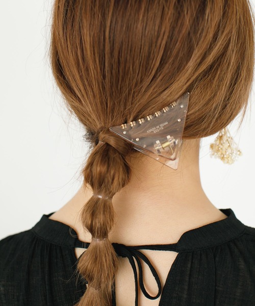 SLURR（スラ―）の「サンカクバンス（バレッタ/ヘアクリップ・レディース・オフホワイト/クリア・FREE）」の2枚目の写真