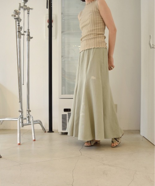 THEATRE PRODUCTS(シアタープロダクツ)の「リネン混マーメイドスカート(スカート・レディース・ブラウン/カーキ/イエロー・FREE)」の3枚目の写真