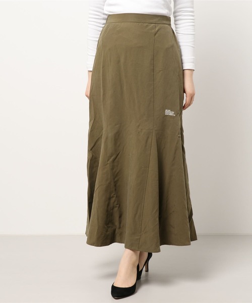 THEATRE PRODUCTS(シアタープロダクツ)の「リネン混マーメイドスカート(スカート・レディース・ブラウン/カーキ/イエロー・FREE)」の7枚目の写真