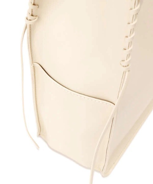 N.（N. Natural Beauty Basic）（エヌエヌナチュラルビューティーベーシック）の「◆かがりステッチデザイントートバッグ（トートバッグ・レディース・ブラック/オフホワイト・ﾌﾘ-）」の14枚目の写真