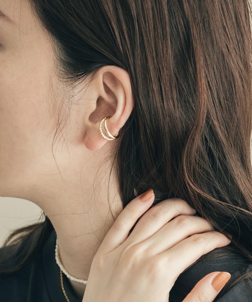 SMELLY（スメリー）の「3セットイヤカフ（イヤーカフ・レディース・ゴールド系その他・-）」の2枚目の写真