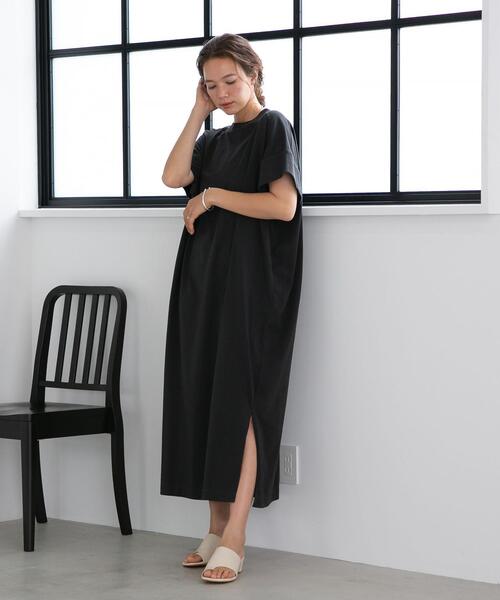 FEELING MADE（フィーリングメイド）の「FEELING MADE クイックドライ天竺 フレンチスリーブ ワンピース（ワンピース・レディース・ベージュ/オリーブ/ダークグレー・MEDIUM/LARGE）」の5枚目の写真