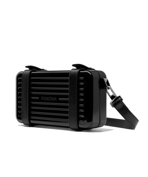 RIMOWA(リモワ)の「ポリカーボネート製クロスボディバッグ ブラック