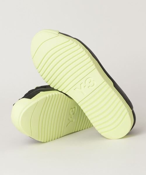 Y-3（ワイスリー）の「Y-3 HOKORI II（スニーカー・メンズ・スミクロ・26.5cm/28.0cm/25.5cm/27.0cm/27.5cm/23.0cm/23.5cm/25.0cm/28.5cm/24.5cm/26.0cm/22.5cm/24.0cm/30.0cm/29.5cm）」の3枚目の写真