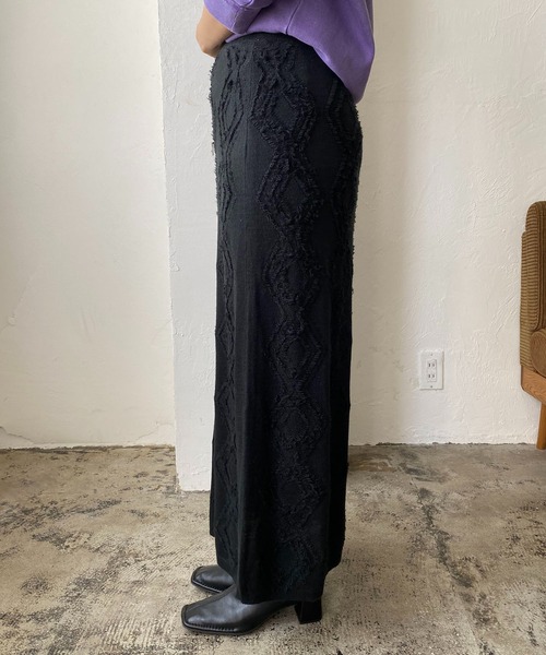 CAPRICIEUX LE'MAGE(カプリシューレマージュ)の「ダイヤフリンジスカート(スカート・レディース・ブラック/ライトベージュ・FREE)」の4枚目の写真