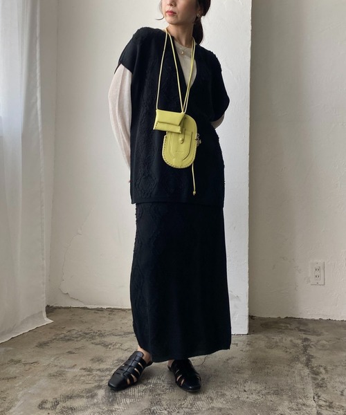 CAPRICIEUX LE'MAGE(カプリシューレマージュ)の「ダイヤフリンジスカート(スカート・レディース・ブラック/ライトベージュ・FREE)」の15枚目の写真