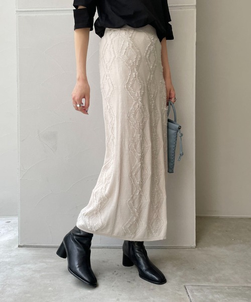 CAPRICIEUX LE'MAGE(カプリシューレマージュ)の「ダイヤフリンジスカート(スカート・レディース・ブラック/ライトベージュ・FREE)」の19枚目の写真