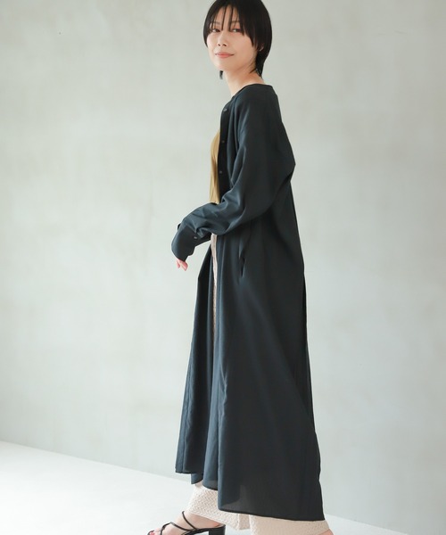 LAKOLE(ラコレ)の「バックプリーツブロードワンピース / 216484(シャツワンピース・レディース・ブラック/ベージュ/オレンジ・SMALL/MEDIUM)」の19枚目の写真