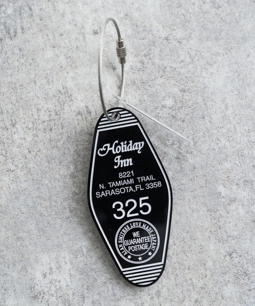 Rocky Monroe(ロッキーモンロー)の「日本製 アクリルホテルキーリング ACRYLIC HOTEL KEY HOLDER(325) AW-1298-2(キーホルダー・メンズ・ブラック/レッド/ブルー/グリーン/クリアブラック/クリア・ONESIZE)」の7枚目の写真