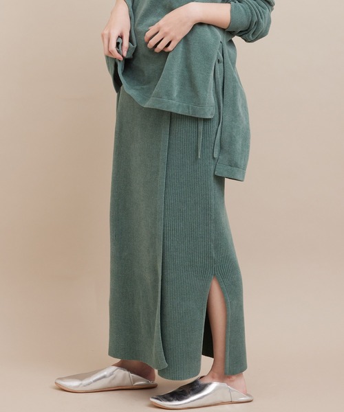 SALON adam et rope'(サロン アダム エ ロペ)の「【極上の肌ざわり】リブタイトスカート -CreamyCotton /クリーミーコットン-(スカート・レディース・グレー/グリーン・FREE)」の11枚目の写真