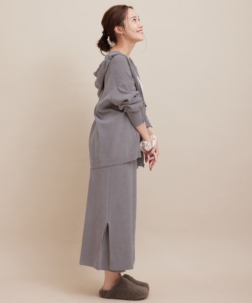 SALON adam et rope'(サロン アダム エ ロペ)の「【極上の肌ざわり】リブタイトスカート -CreamyCotton /クリーミーコットン-(スカート・レディース・グレー/グリーン・FREE)」の18枚目の写真